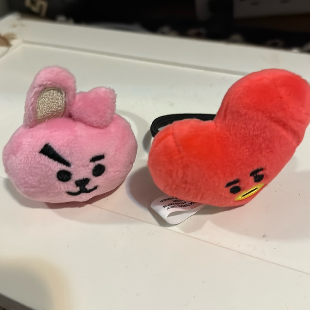 BT21 COOKY and TATA hair ties new never worn